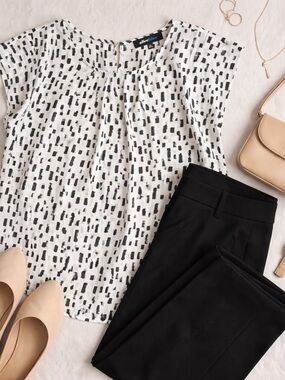 Aliceblue Black White Abstract Blouse XL Workwear